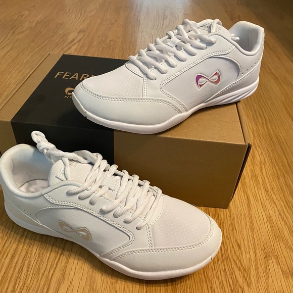 NFINITY Shoes Nfinity Fearless Size 75 Indooroutdoor